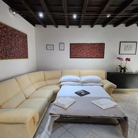 Apartment Boschetto49 *